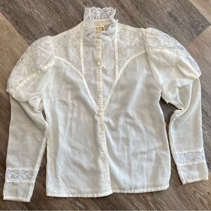 Vintage Jessica's Gunnies White Lace Blouse 70s